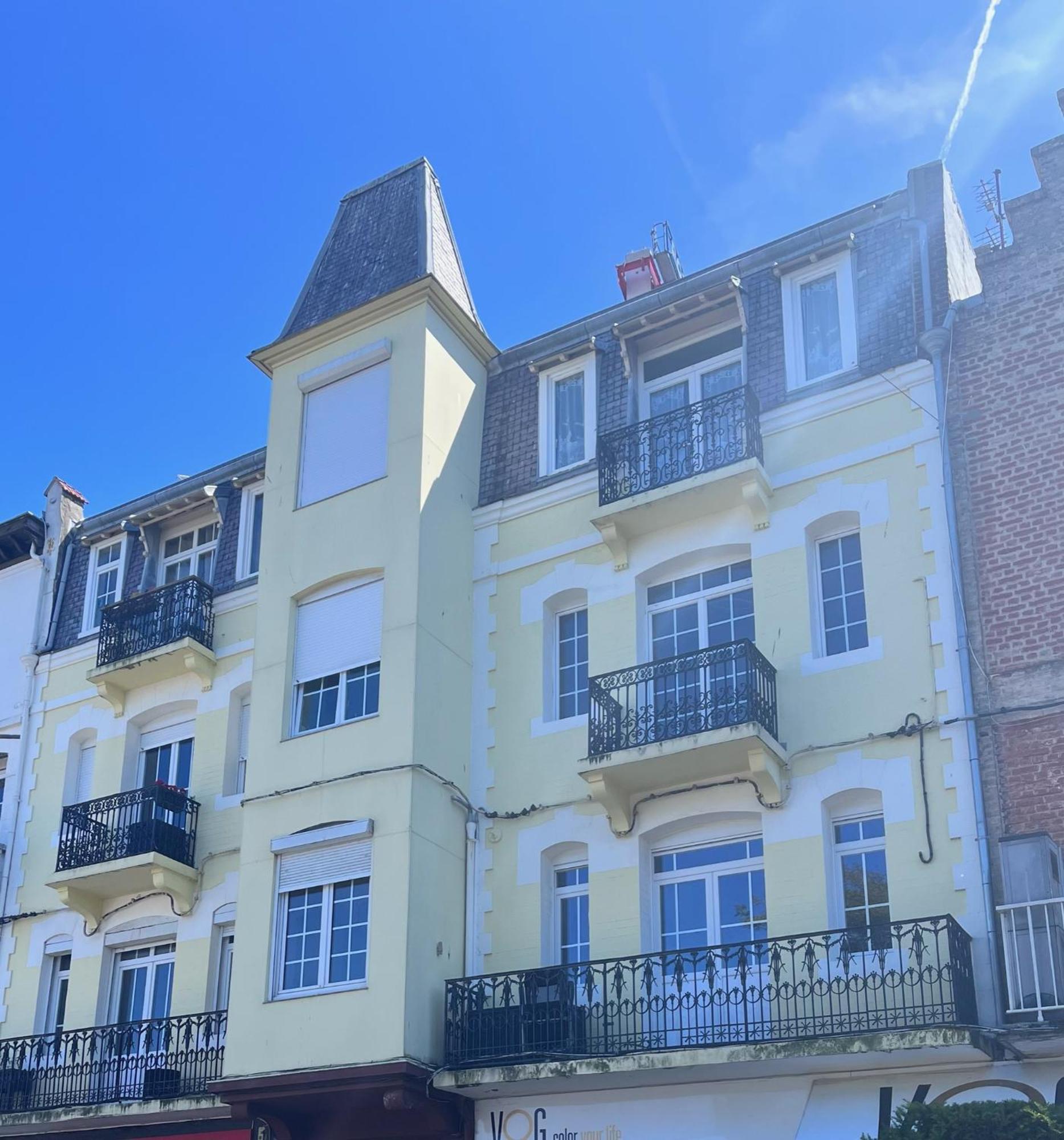 Apartment Appt Lumineux - 2 - Et Commerces